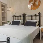 Elizabeth's Dream Place ι Naxos City